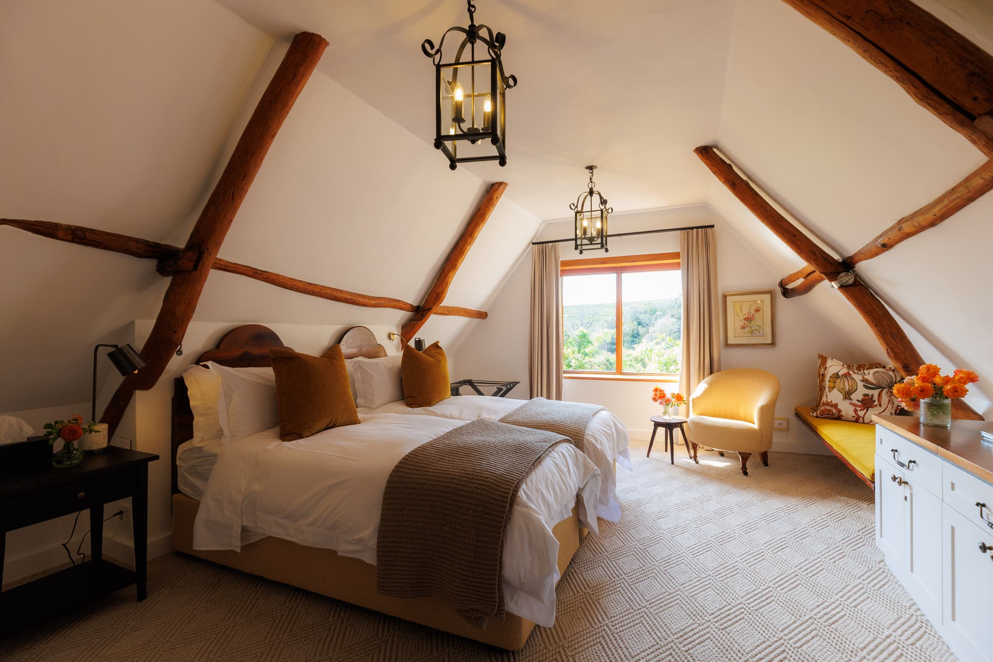 Marigold Room - Attic bedroom with exposed beams - Image 1 of 3
